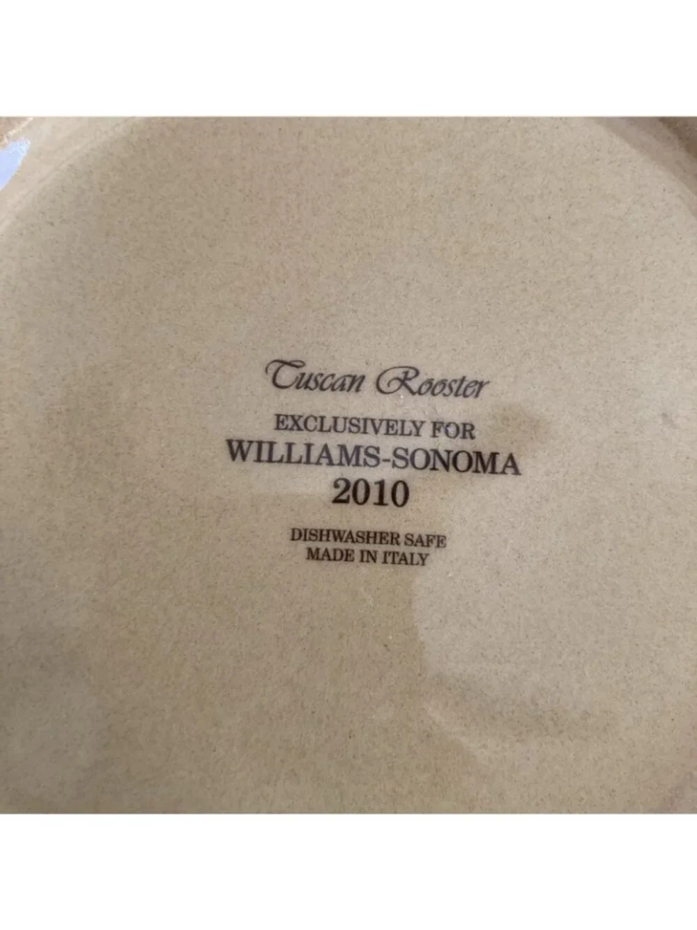 Williams Sonoma 2010 TUSCAN ROOSTERS Large Pasta Bowl One Leg Up